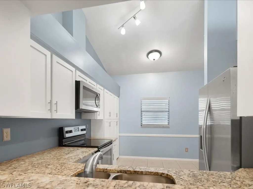 501 Lake Louise Circle Naples FL 34110