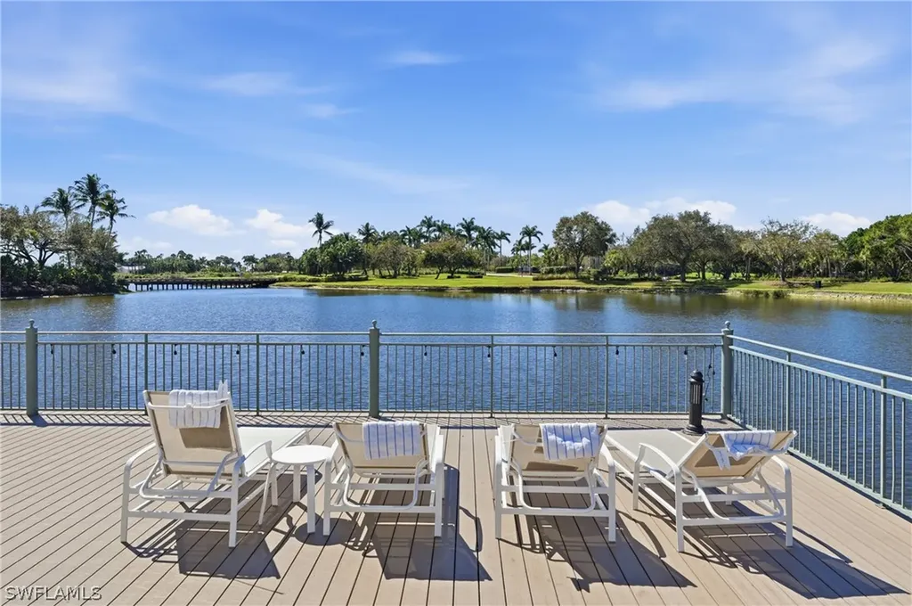 3990 Deer Crossing Court Naples FL 34114