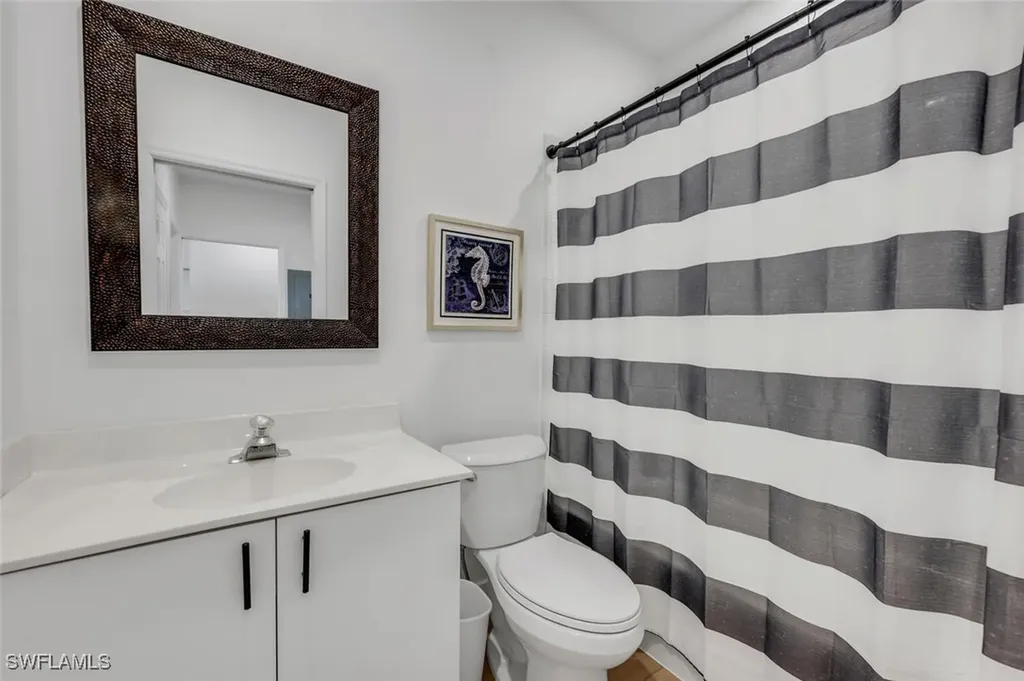 6010 Chardonnay Lane Naples FL 34119