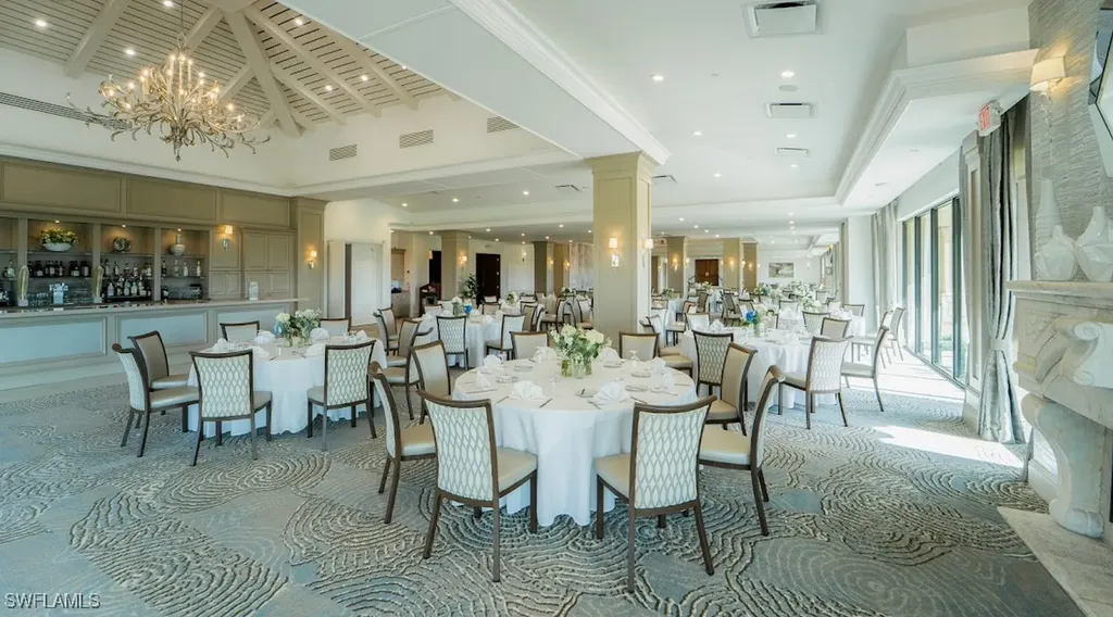 6010 Chardonnay Lane Naples FL 34119