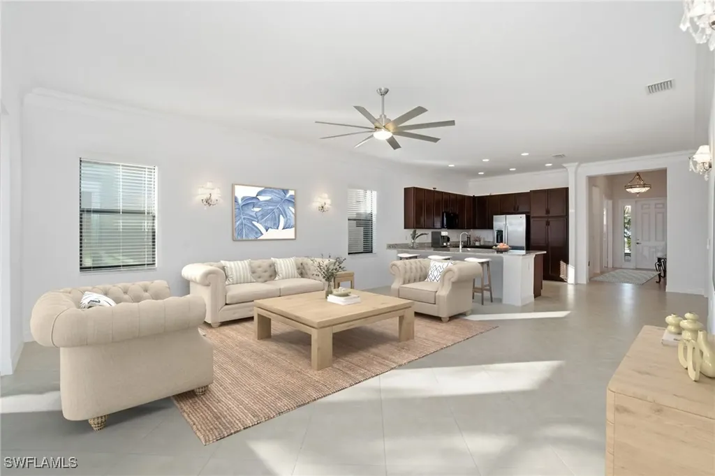 3322 Baltic Drive Naples FL 34119