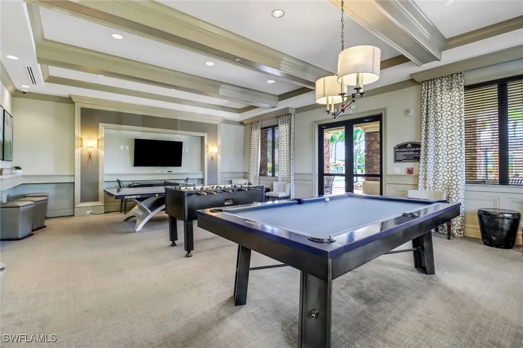 3322 Baltic Drive Naples FL 34119
