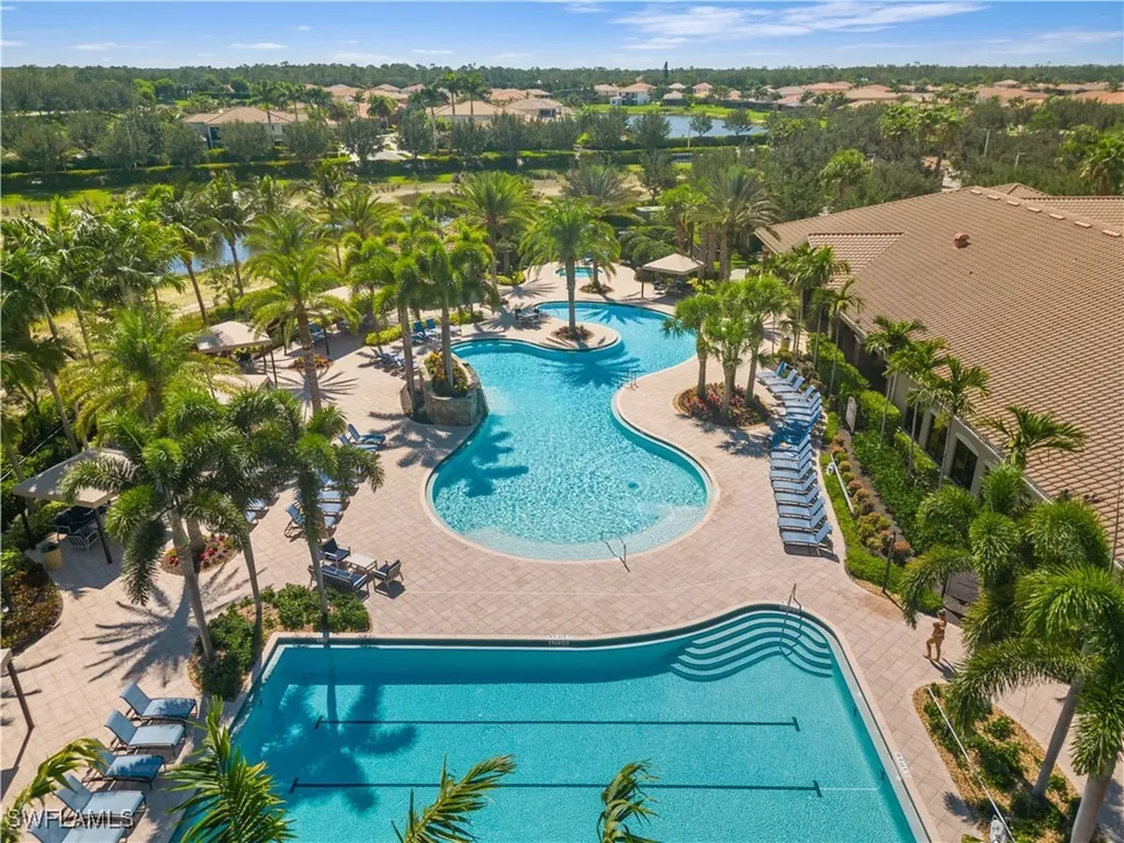 3322 Baltic Drive Naples FL 34119