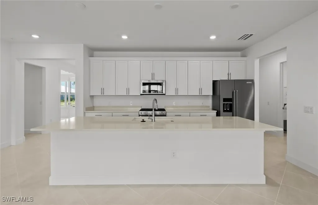 4279 Annapolis Avenue Ave Maria FL 34142