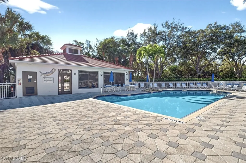 760 Tarpon Cove Drive Naples FL 34110