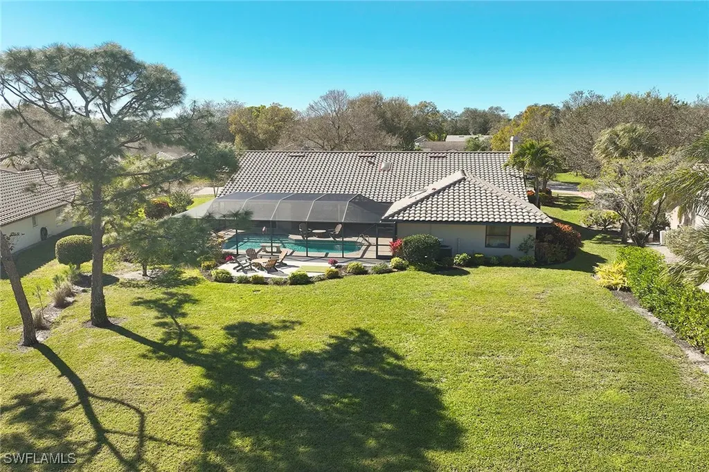 208 Silverado Drive Naples FL 34119