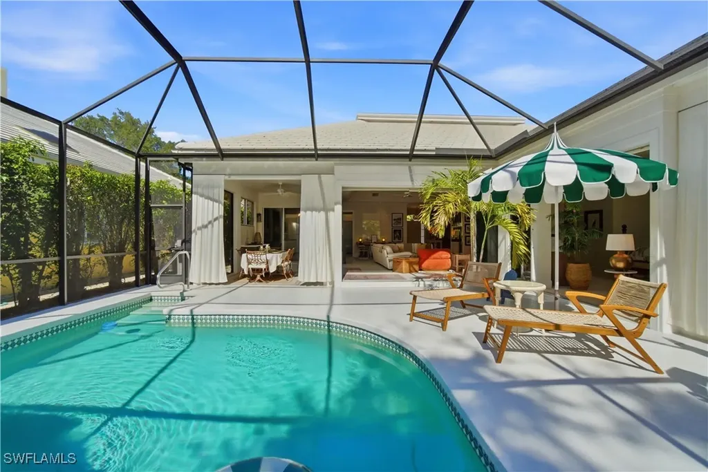 788 Ashburton Drive Naples FL 34110