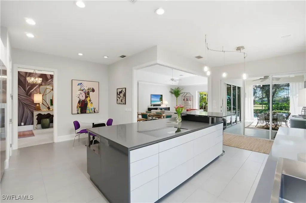 788 Ashburton Drive Naples FL 34110