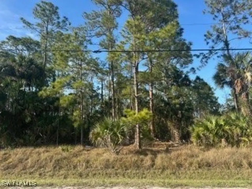 0000 24th Avenue NW Naples FL 34120
