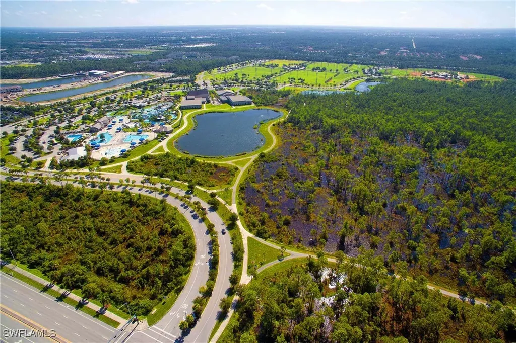 137 Wading Bird Circle Naples FL 34110