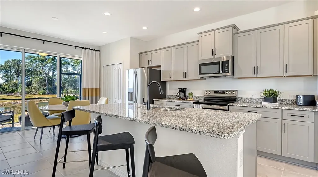 5046 Draco Circle Naples FL 34120