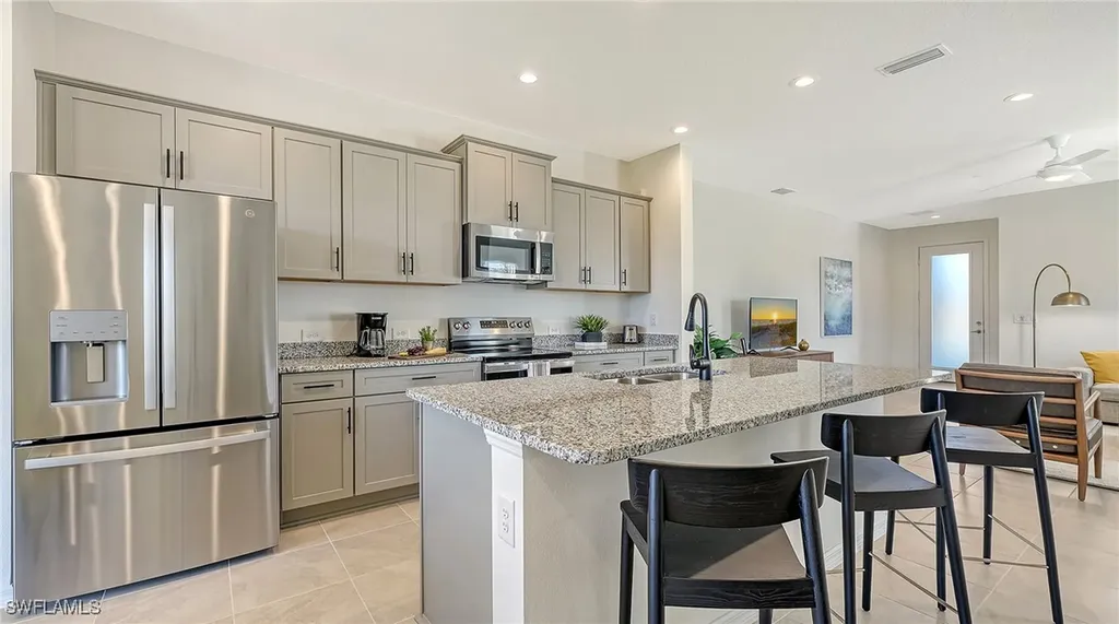 5046 Draco Circle Naples FL 34120