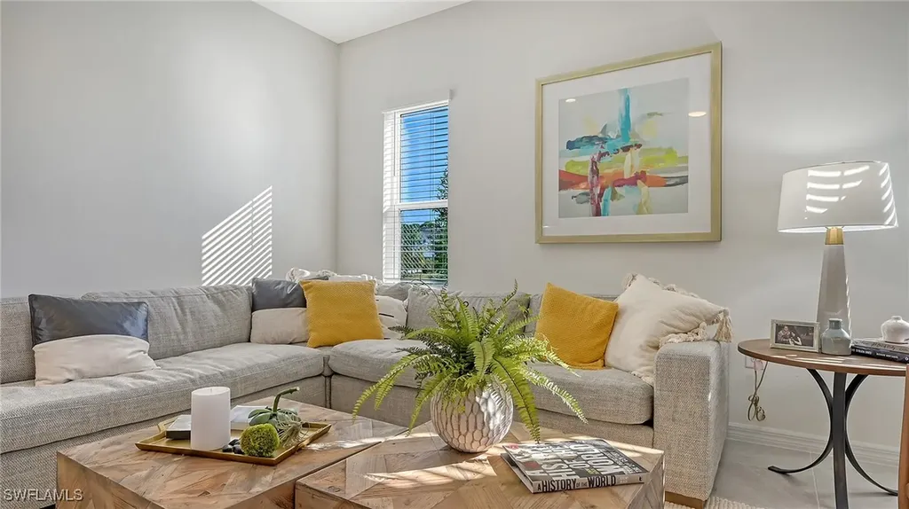 5046 Draco Circle Naples FL 34120