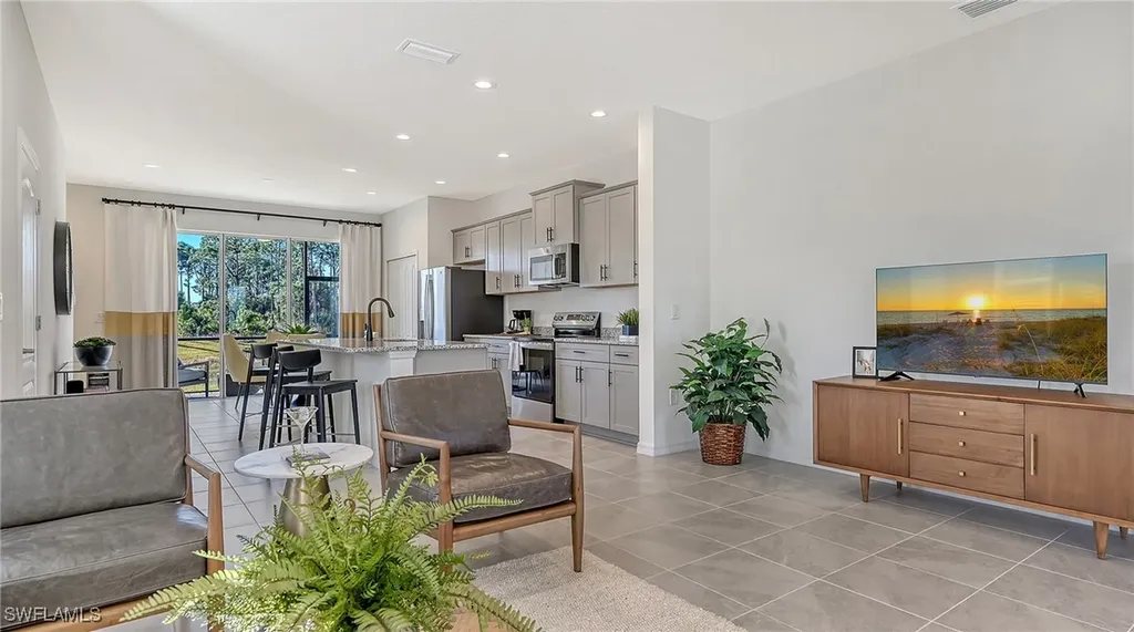 5046 Draco Circle Naples FL 34120