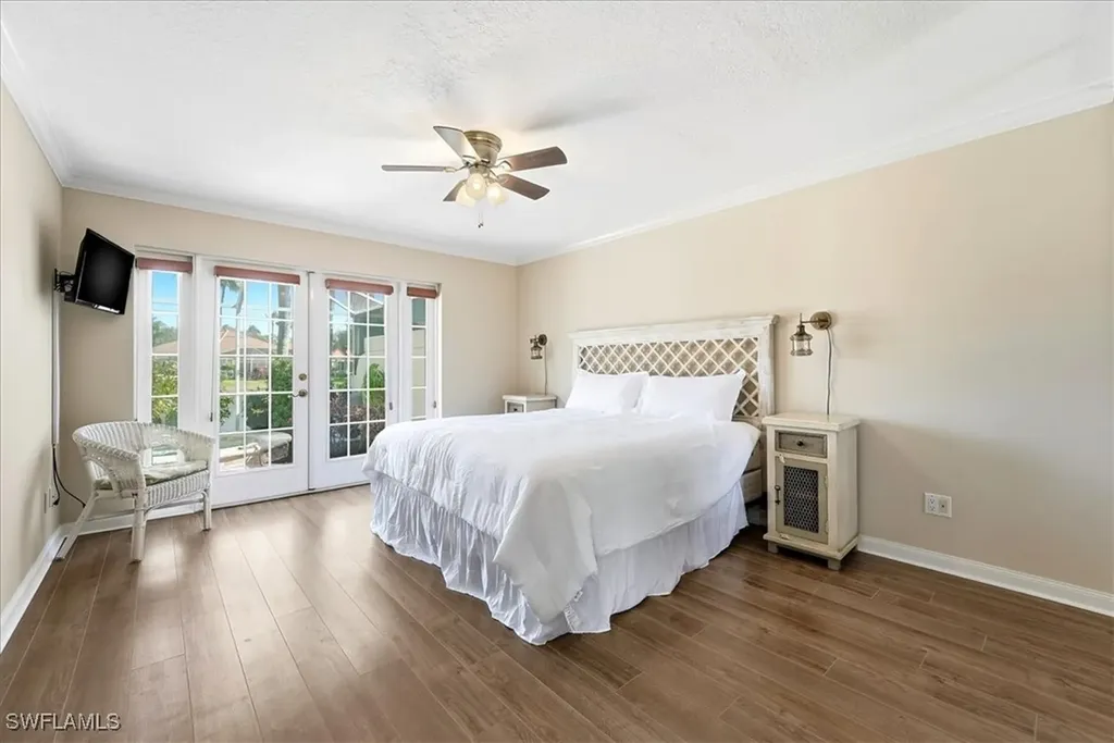 5728 Drummond Way Naples FL 34119
