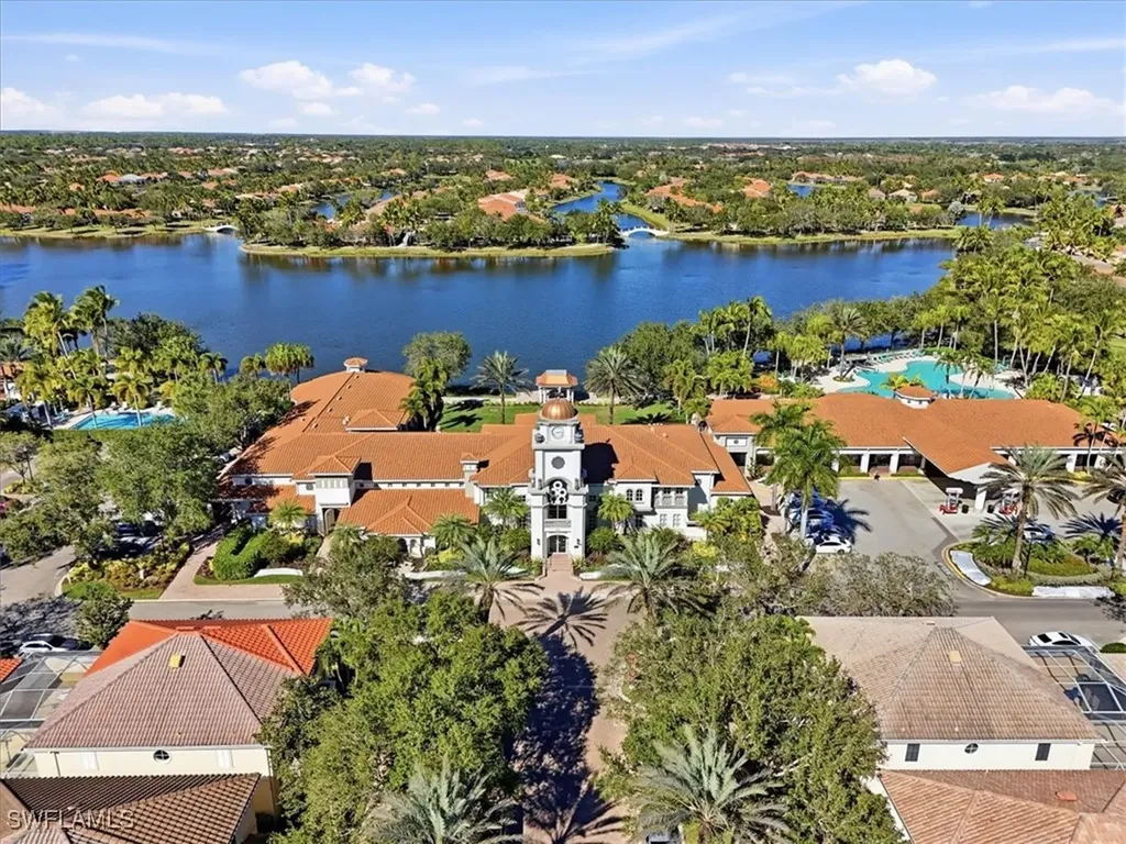 5728 Drummond Way Naples FL 34119