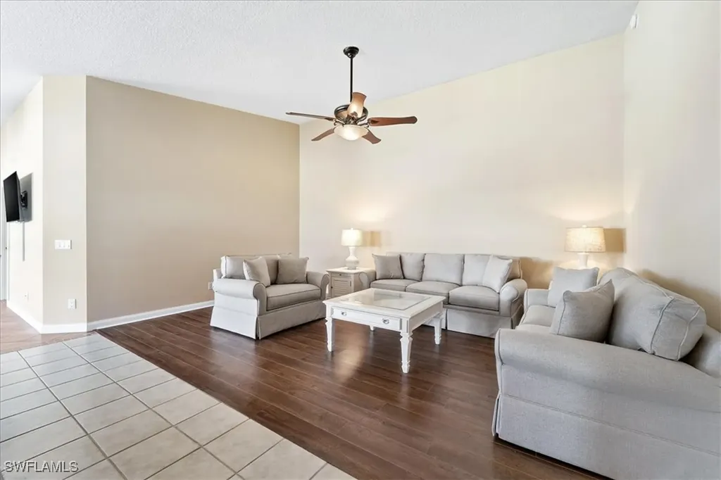 5728 Drummond Way Naples FL 34119