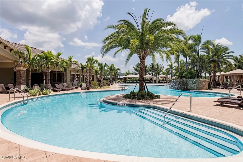 3693 Pleasant Springs Drive Naples FL 34119