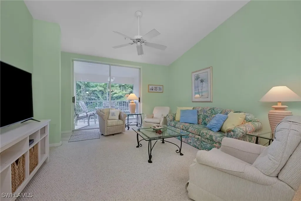 6645 Huntington Lakes Circle Naples FL 34119