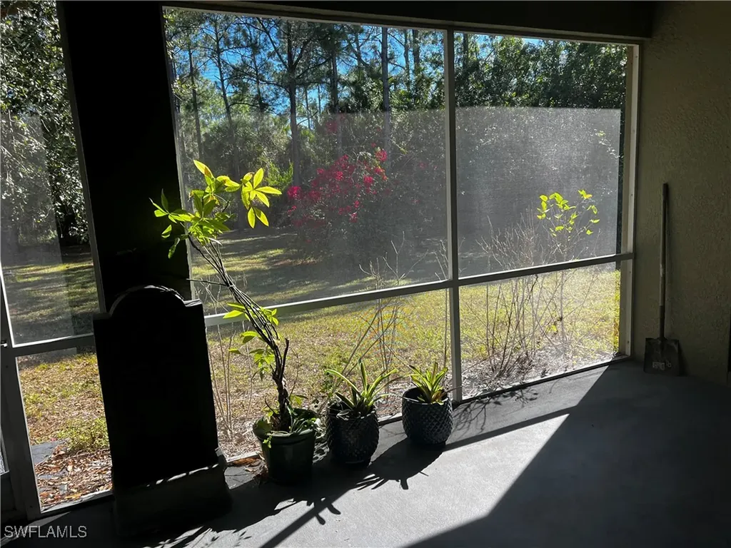 845 10th Avenue NE Naples FL 34120