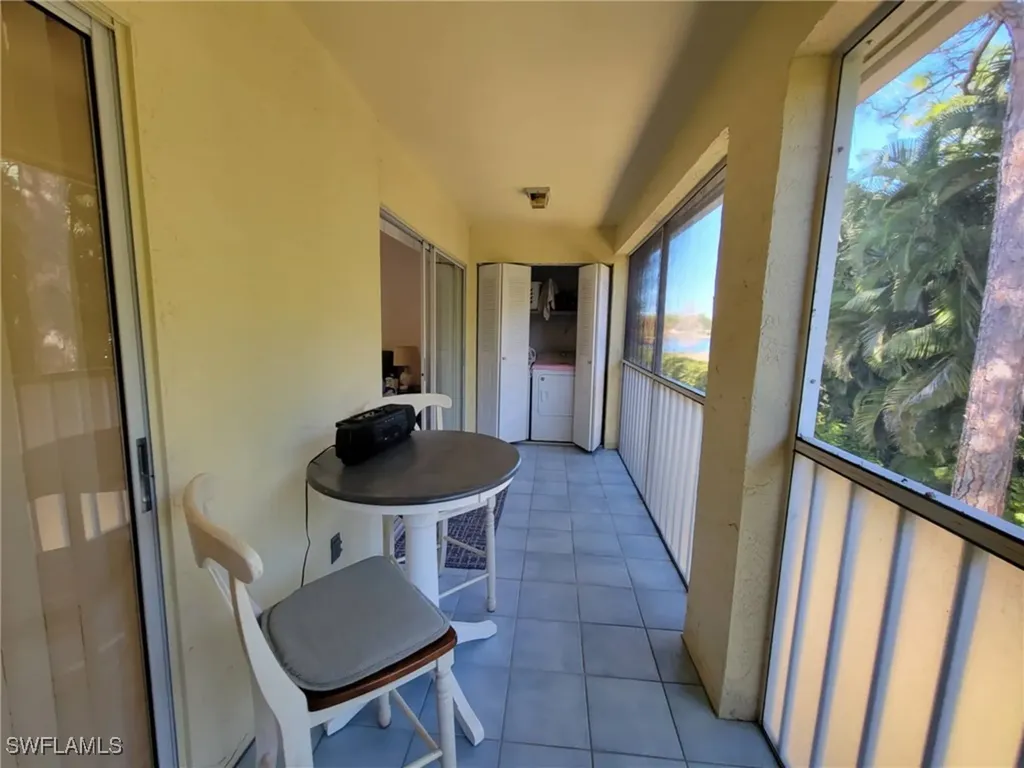 2618 Kings Lake Boulevard Naples FL 34112