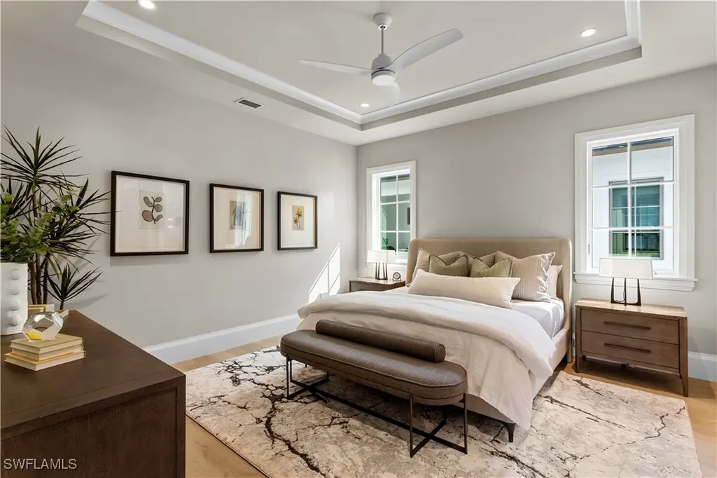 835 11th Avenue S Naples FL 34102