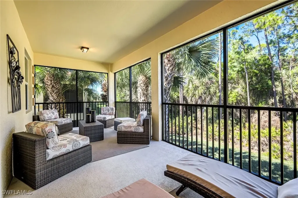 Bonita Springs FL, 10256 Cobble Notch Loop, Unit 201