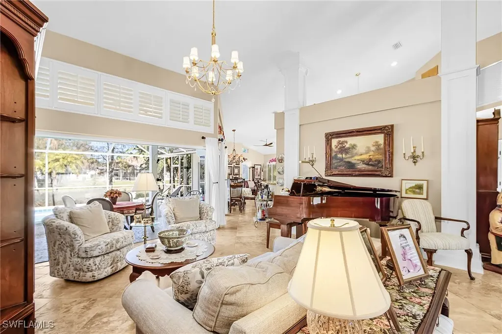 2025 Mission Drive Naples FL 34109