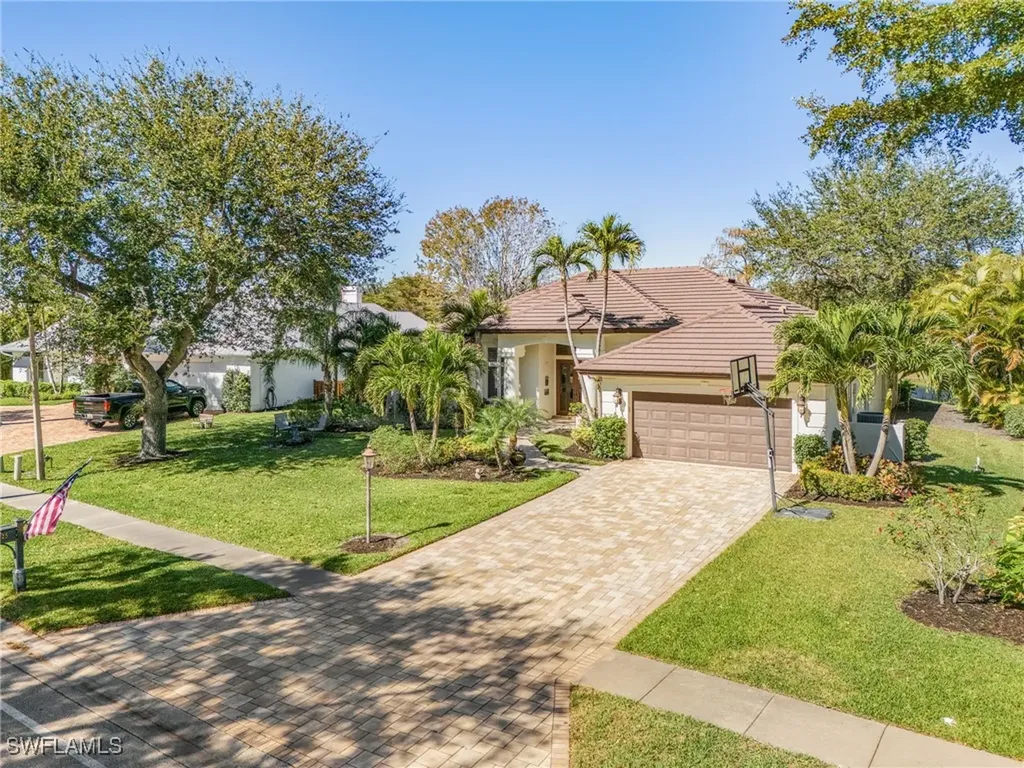 2025 Mission Drive Naples FL 34109
