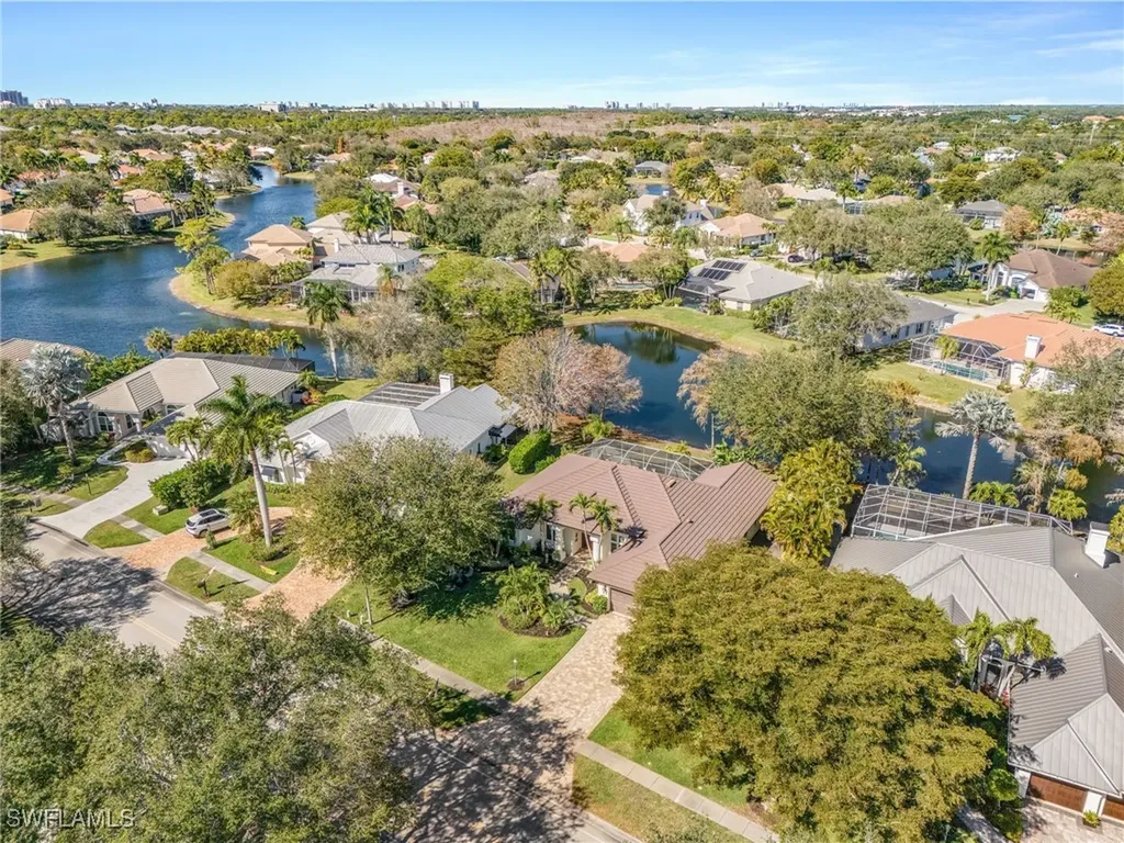 2025 Mission Drive Naples FL 34109