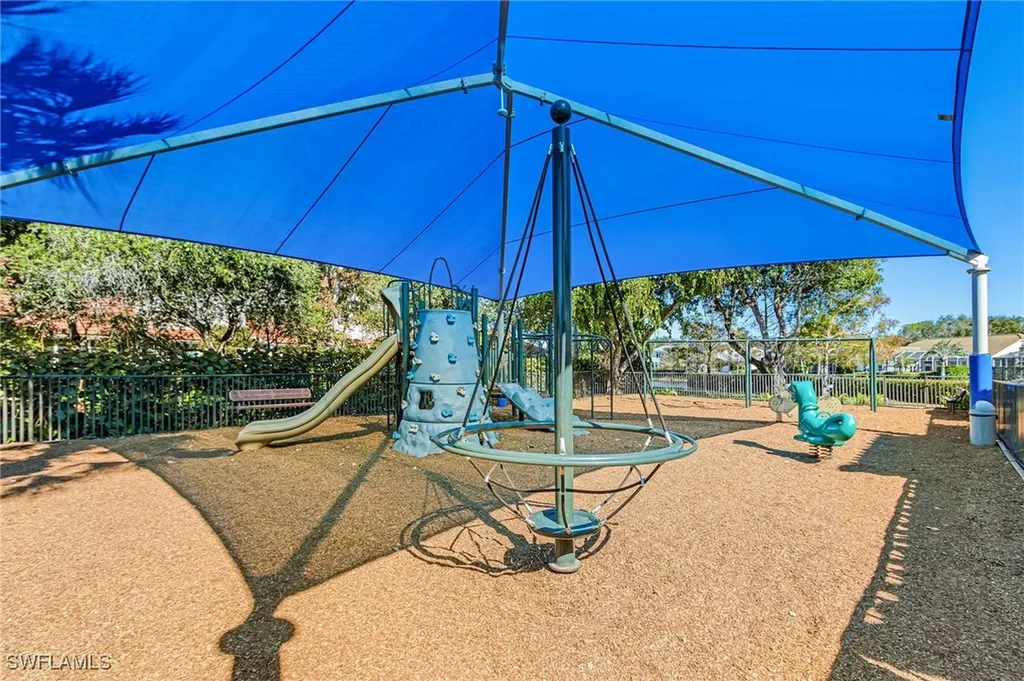 2025 Mission Drive Naples FL 34109