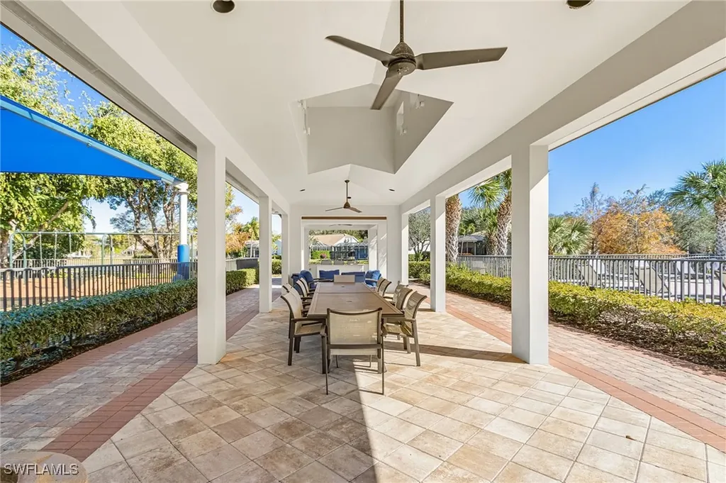 2025 Mission Drive Naples FL 34109