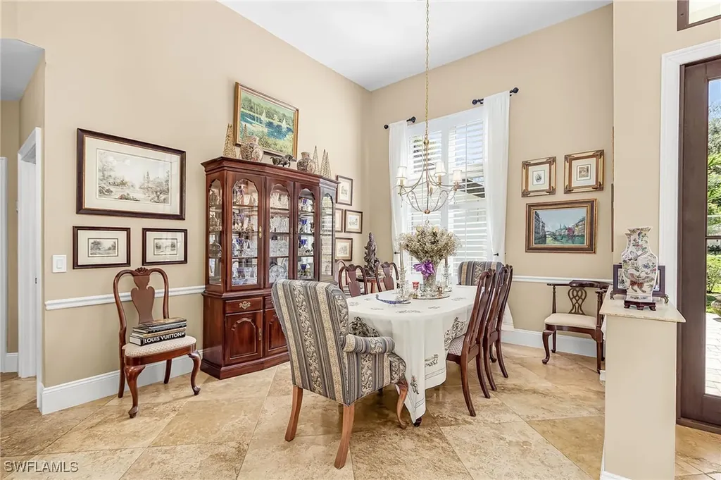 2025 Mission Drive Naples FL 34109