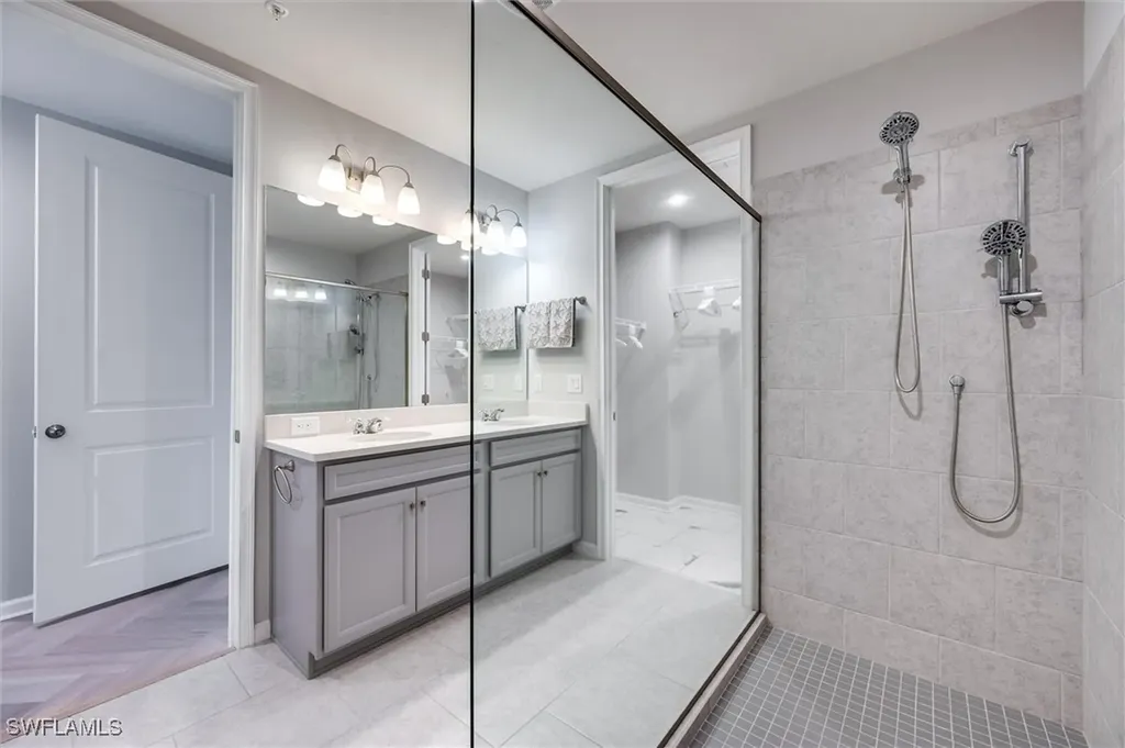 4607 Arboretum Circle Naples FL 34112