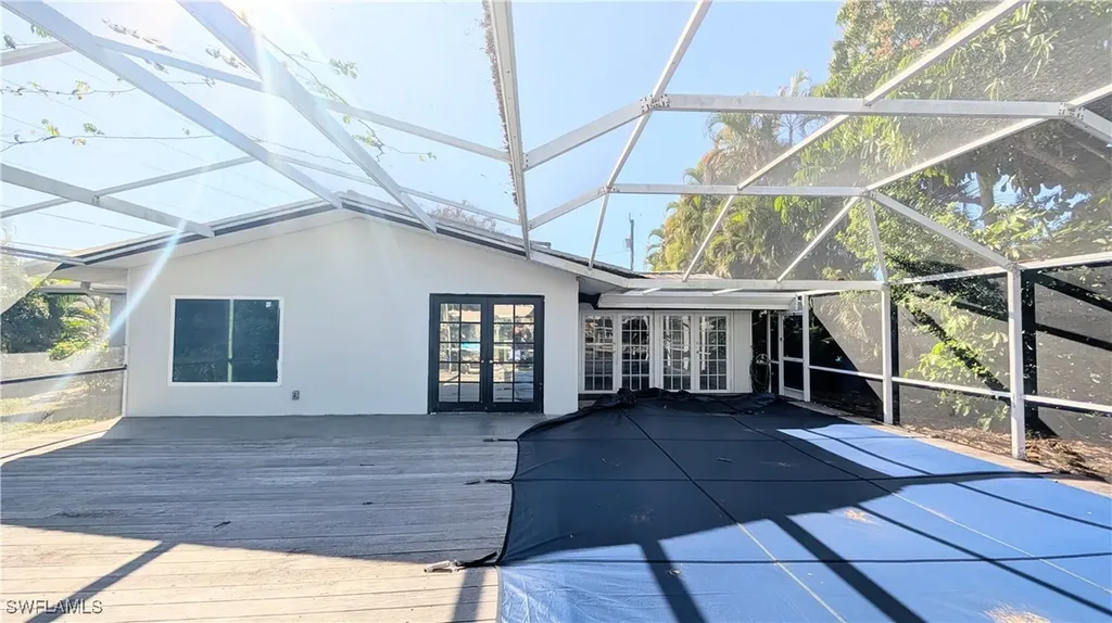 5279 Stratford Court Cape Coral FL 33904