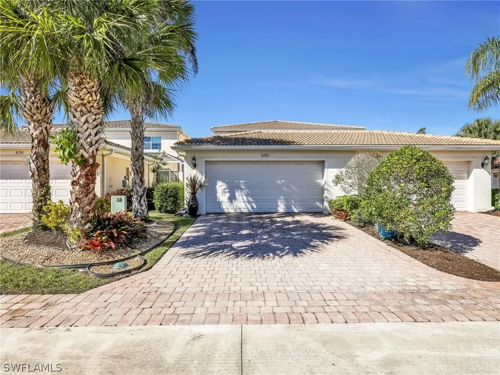 8192 Josefa Way Naples FL 34114