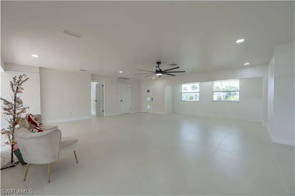 5617 Coronado Court Cape Coral FL 33904