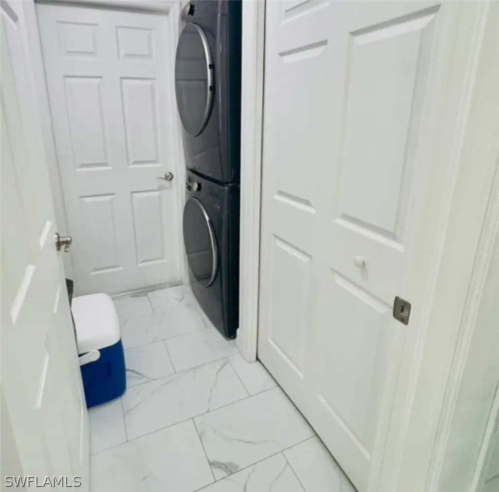 2524 NE 5th Avenue Cape Coral FL 33909