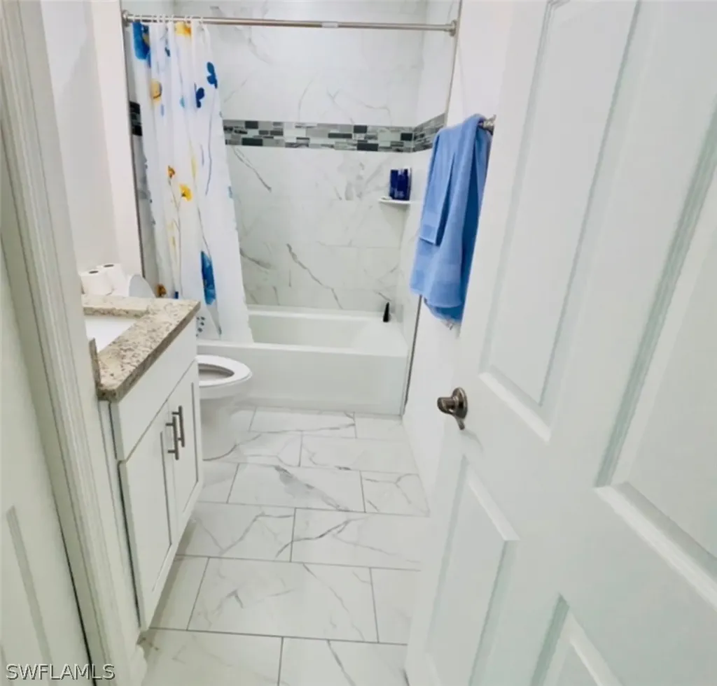 2524 NE 5th Avenue Cape Coral FL 33909