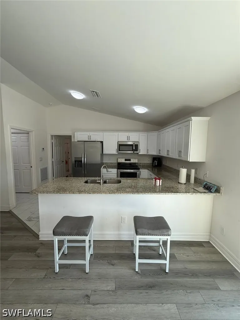 2524 NE 5th Avenue Cape Coral FL 33909