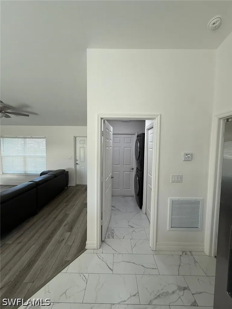 2524 NE 5th Avenue Cape Coral FL 33909