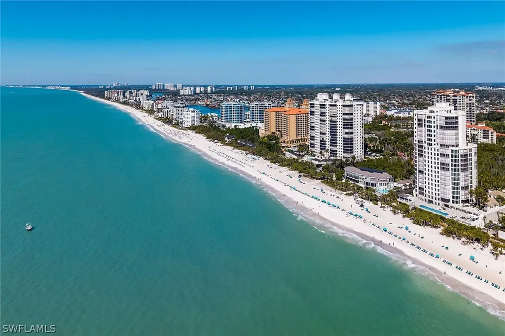 8231 Bay Colony Drive Naples FL 34108