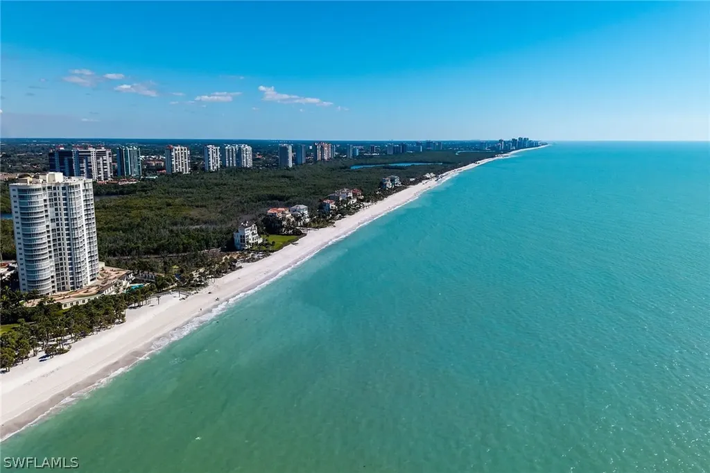 8231 Bay Colony Drive Naples FL 34108