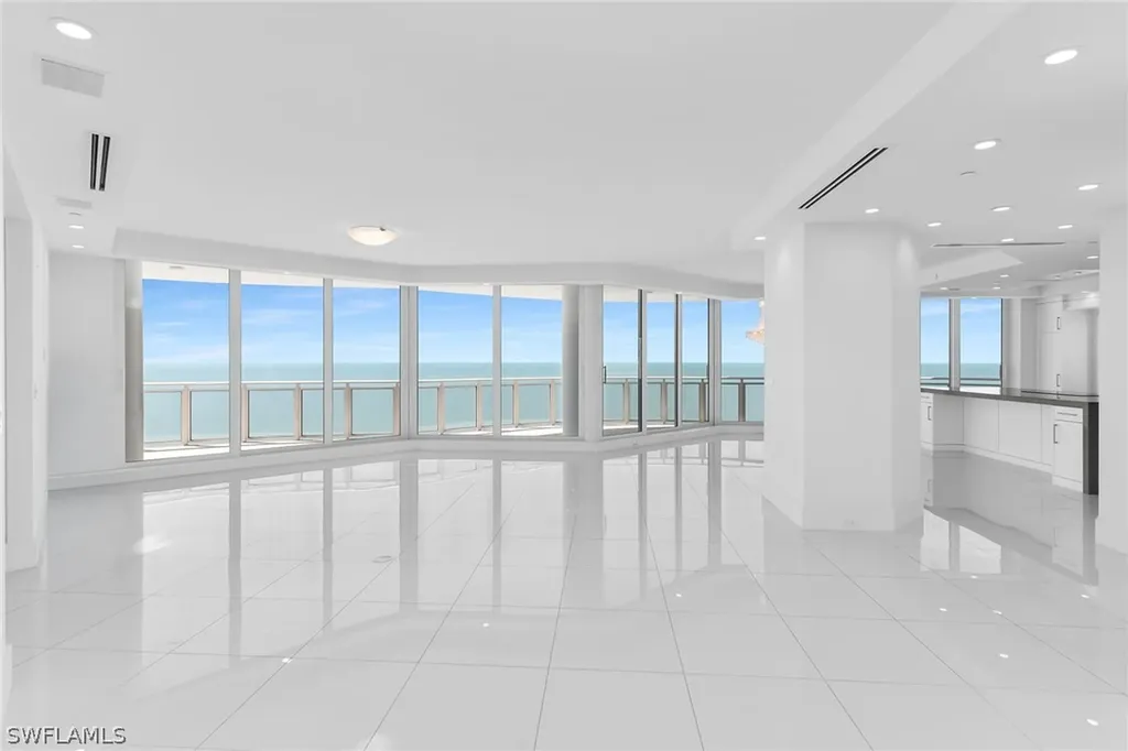 8231 Bay Colony Drive Naples FL 34108