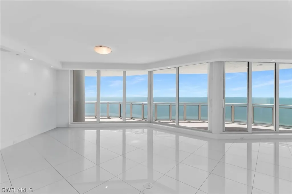 8231 Bay Colony Drive Naples FL 34108