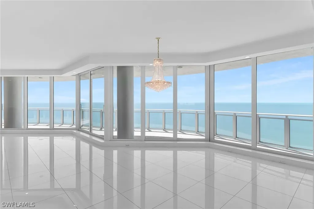 8231 Bay Colony Drive Naples FL 34108