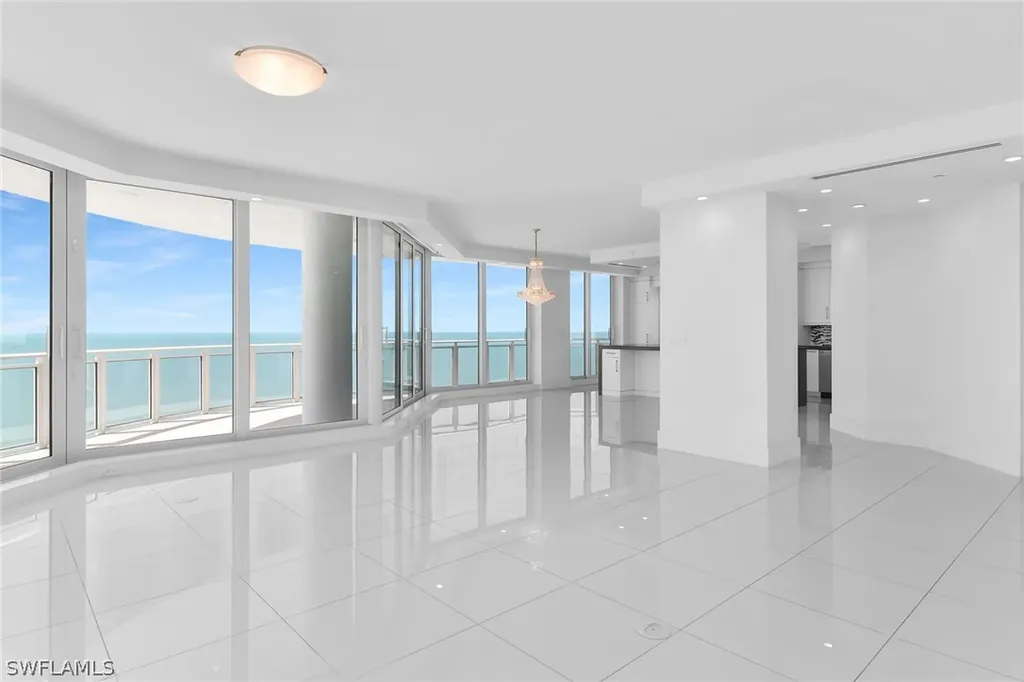 8231 Bay Colony Drive Naples FL 34108