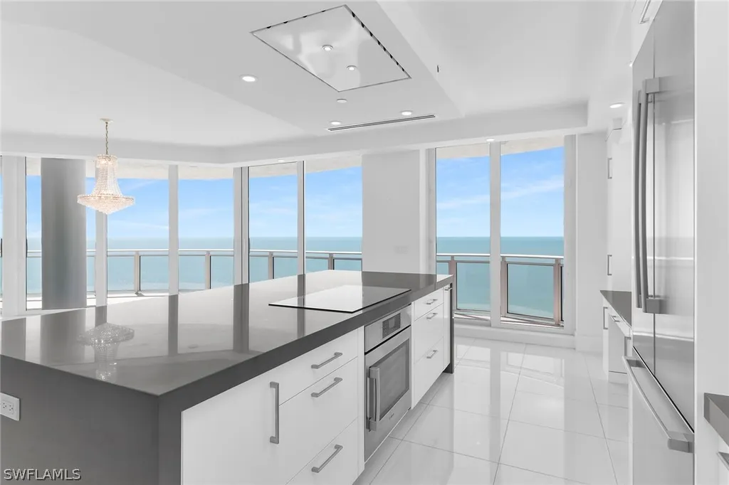 8231 Bay Colony Drive Naples FL 34108