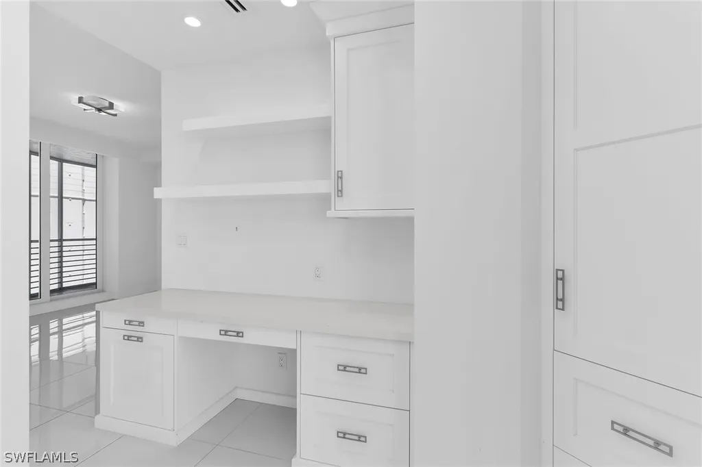 8231 Bay Colony Drive Naples FL 34108