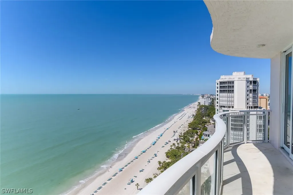 8231 Bay Colony Drive Naples FL 34108